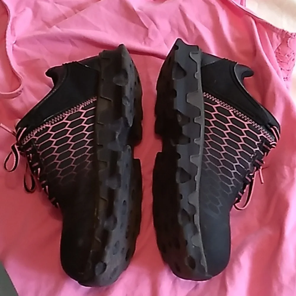 Women's Timberland steel toe anti fatigue pink and black shoes size 8.5 - Picture 5 of 10